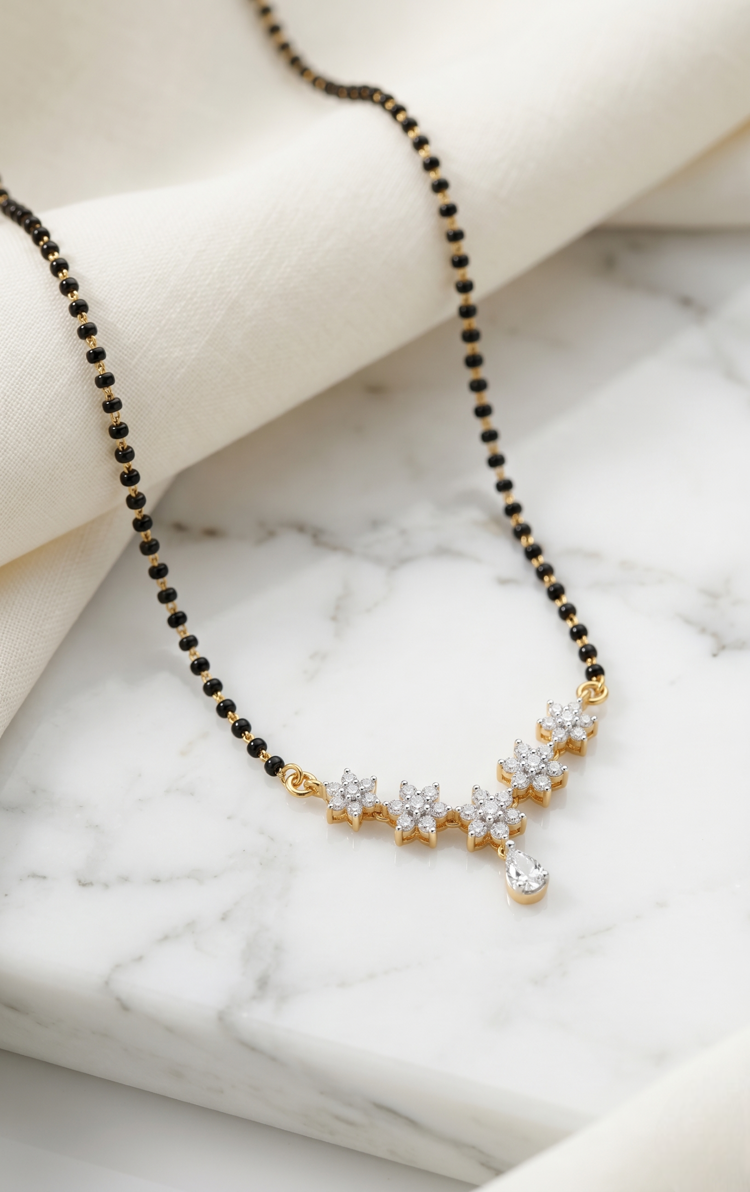 Yami Mangalsutra