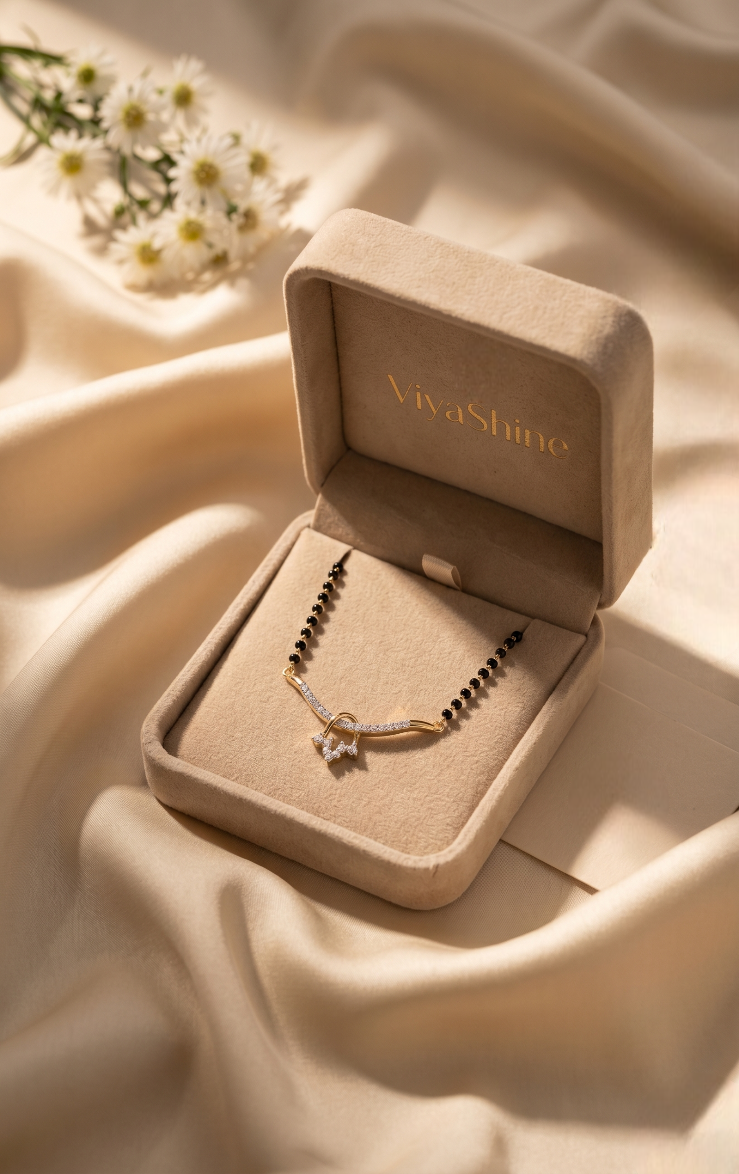 Riya Mangalsutra