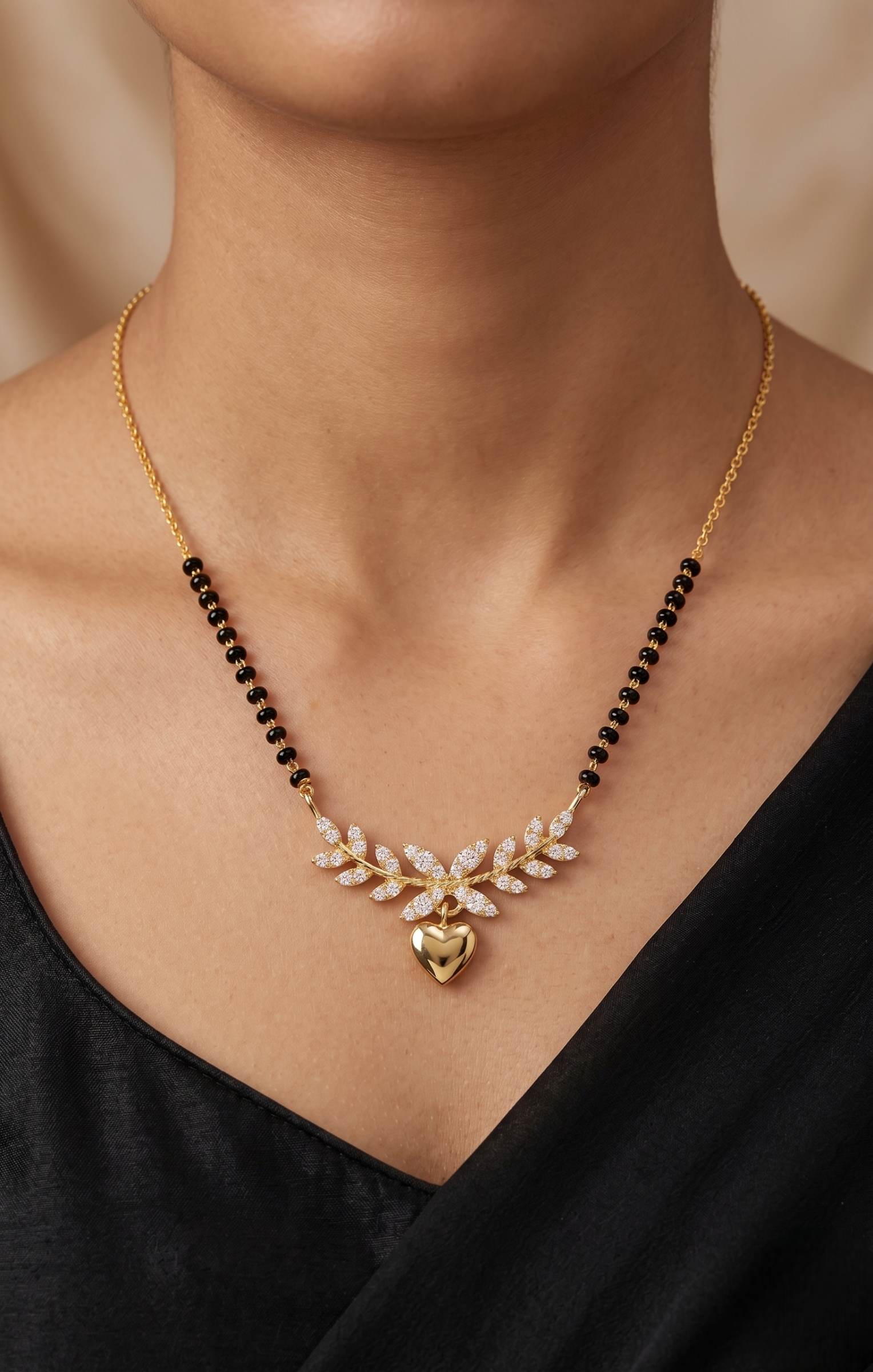 Nora mangalsutra