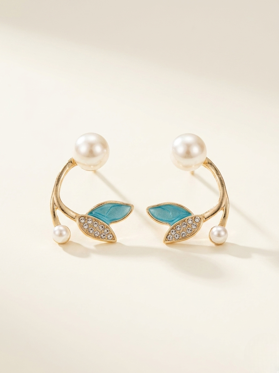 Ocean Pearl Leaf Cuff Earrings